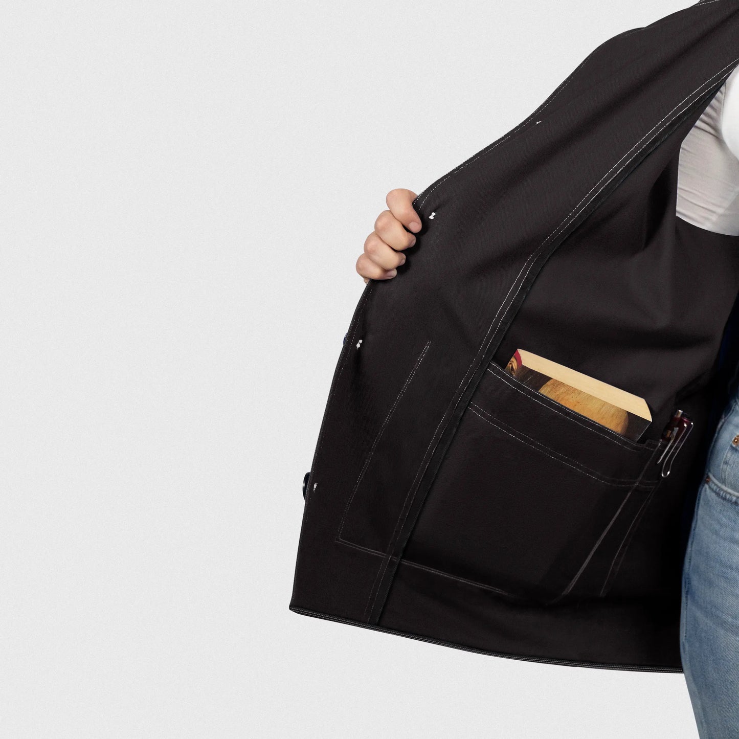 dust jacket — black