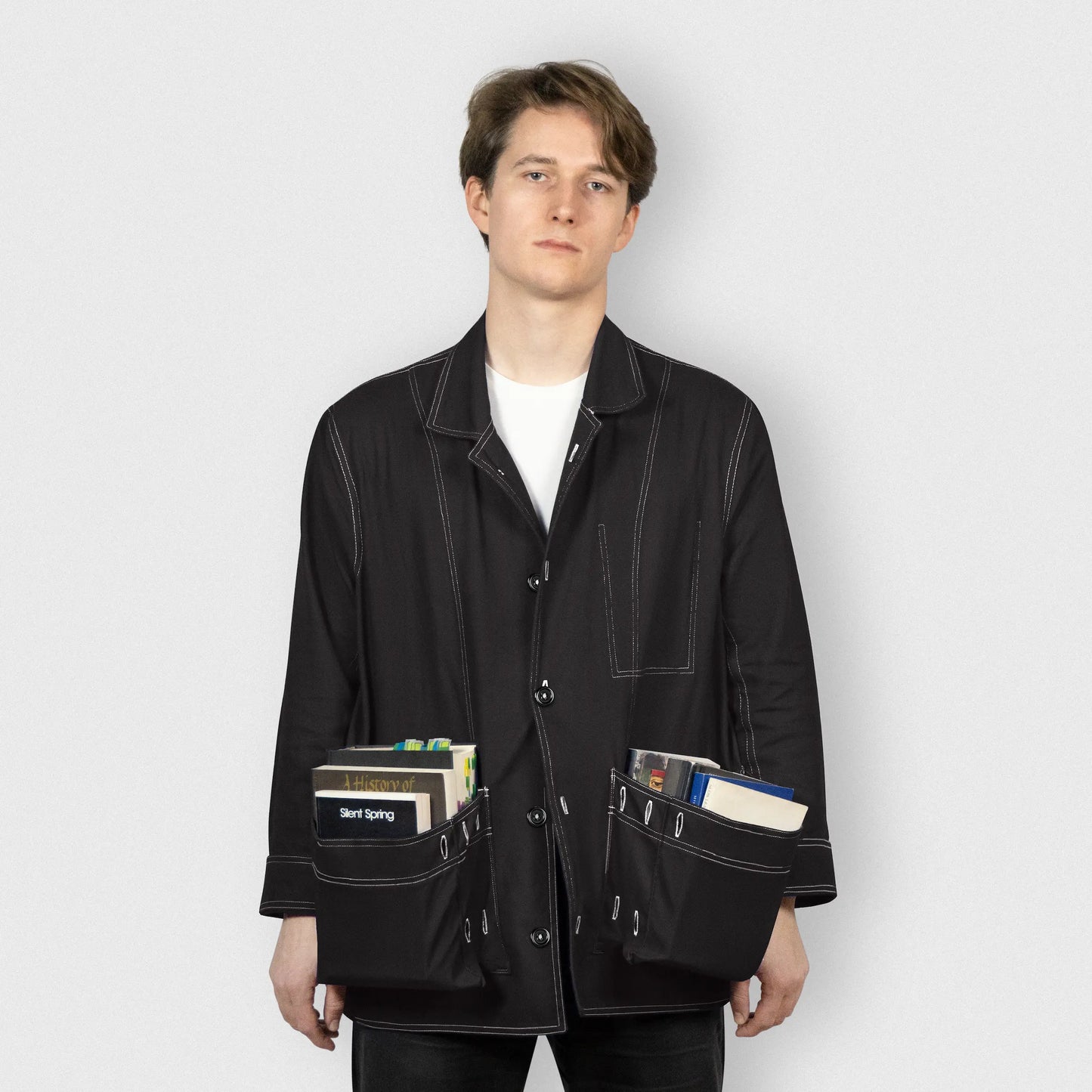 dust jacket — black